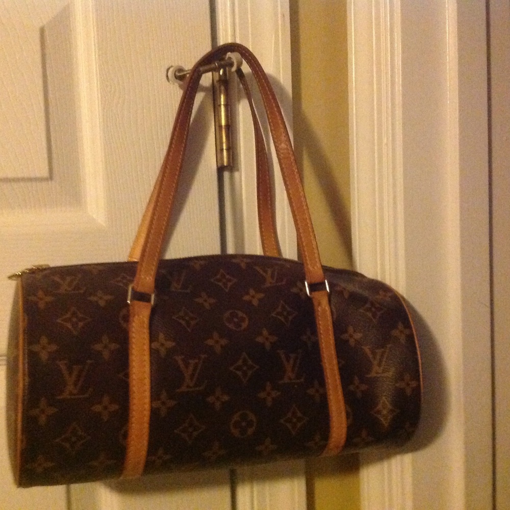 Louis Vuitton Papillon 30 Bag